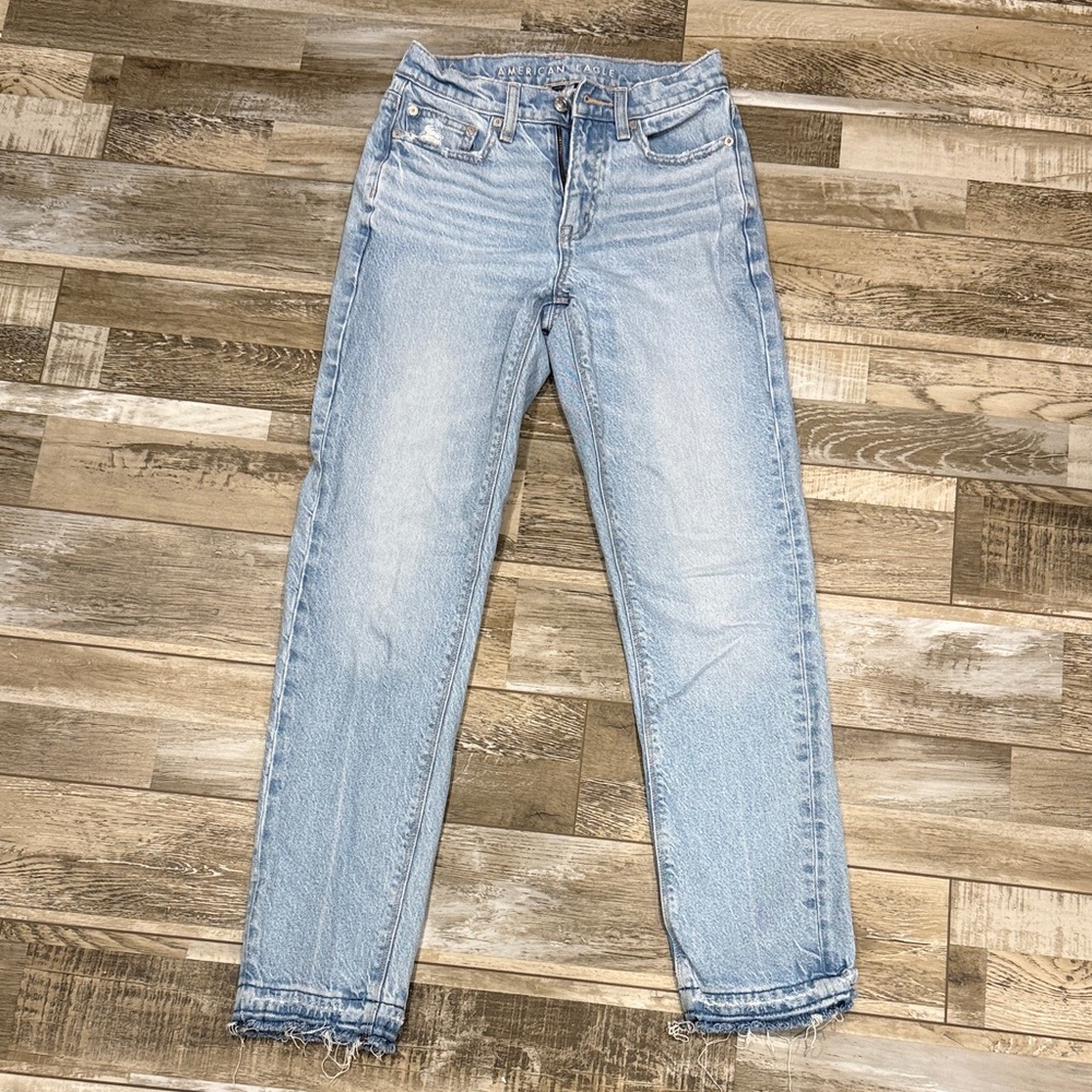 American Eagle-women’s Super high rise straight jeans
